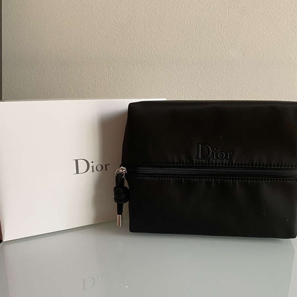 New Dior Toiletry bag - Picture 7 of 8